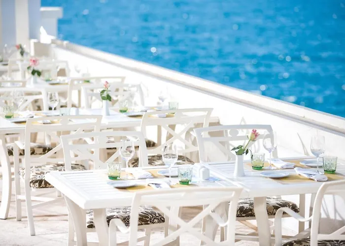 Royal Palm Ντουμπρόβνικ